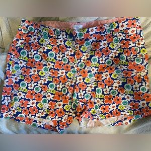 Crown & Ivy floral shorts. Size 18w